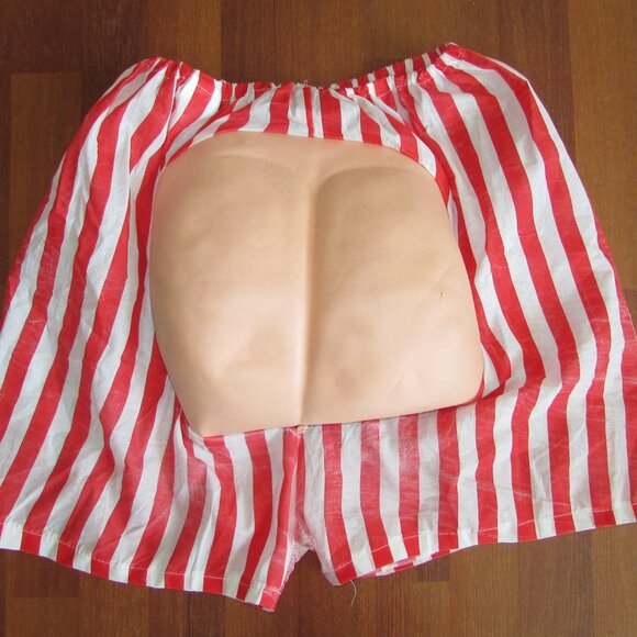 Gimmick Bare Butt Shorts Joke Costume - Picture 4 of 7